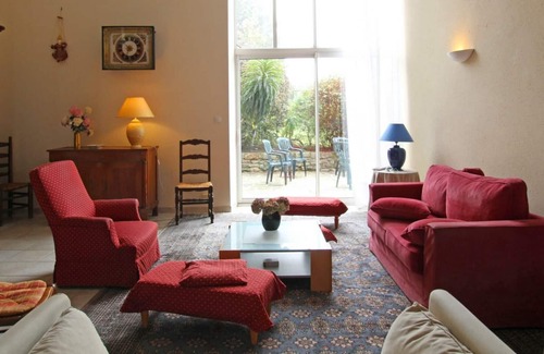 Reville House | Gite Réville, 5 bedrooms, 10 persons