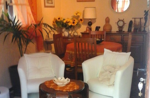 Ruoms Cottage | GITE RUOMS LANDSCAPED GARDEN WITH 3 ROOMS NEAR THE RIVER AND TOWN CENTER