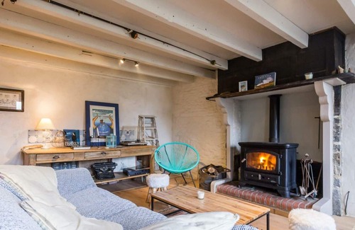 Saint-Jean-de-la-Riviere Cottage | Gite Saint-Jean-de-la-Rivière, 2 bedrooms, 4 persons