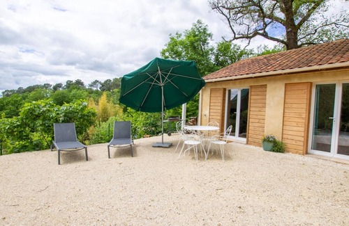 Saint-Andre-dAllas Cottage | Gite Saint-André-d'Allas, 1 bedroom, 2 persons