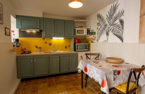 Saint-Pompont Cottage | Gite Saint-Pompont, 1 bedroom, 2 persons