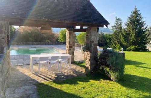 Saint-Mard-de-Vaux House | gite seccotine