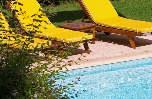 Forcalquier House | Gite Studio Standard Dans Demeure Provençale en Pleine Nature, spa et Piscine
