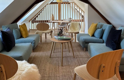 Yvre-l'Eveque Cottage | Gite Yvré-l'Évêque, 6 bedrooms, 15 persons