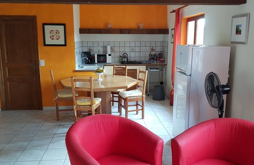 Salernes Cottage | Gites of the hill of Sollies: BAMBOO