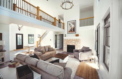 Williamsburg House | Giuliana Rose Farmhouse - On Traverse City vineyard