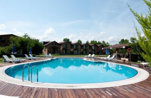 Agva Hotel | Gizemli Nehir Bungalov Otel