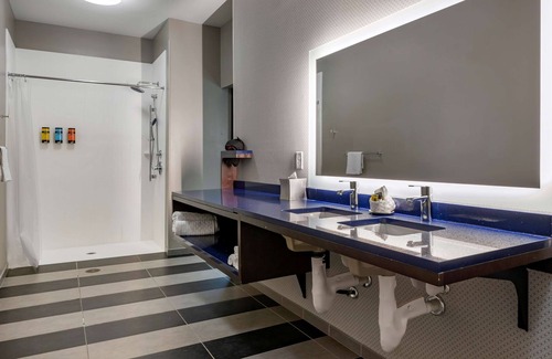 Lexington Hotel | GLō Best Western Lexington