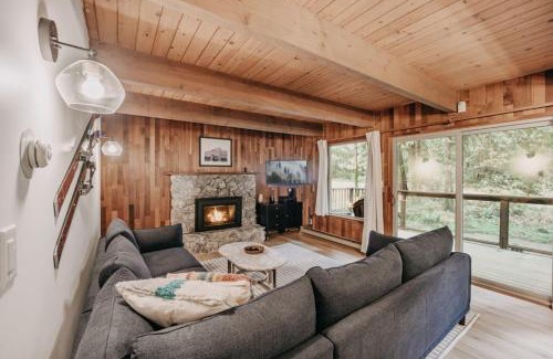 Warnick House | Glacier Springs Cabin #27 - Wi-Fi