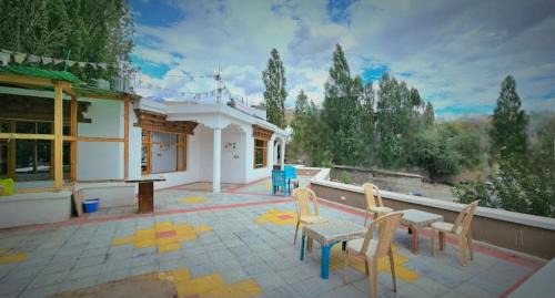 Leh House | Glacier View Guest House