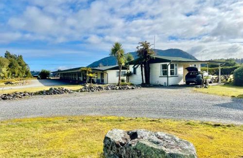 Franz Josef Glacier Hotel | Glacier View Motel