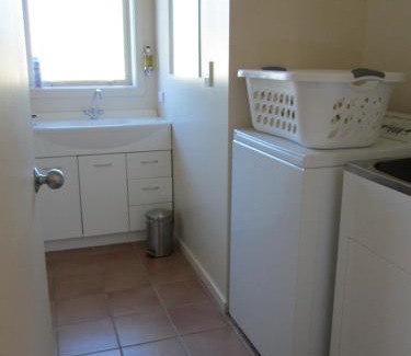 Twizel House | Gladstone Cottage