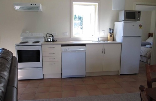 Twizel House | Gladstone Cottage, Twizel