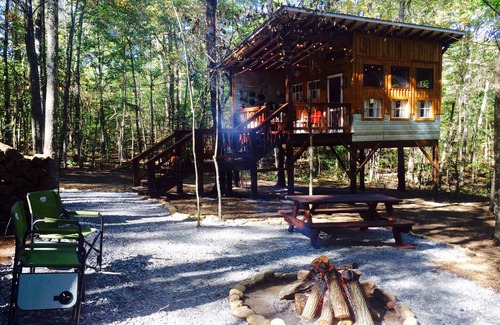 Dunlap Apartment | Glamping at Deer Camp