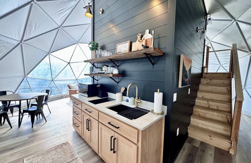 Hiawassee Cabin | Glamping Dome Lake and Mountain Views Hot Tub