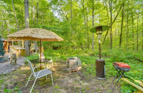 Webster Apartment | Glamping Getaway with Porch in Wisconsin Northwoods