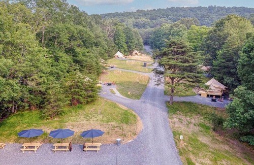Great Cacapon RV Rental | Glamping w/Insta Worthy Mountain Views