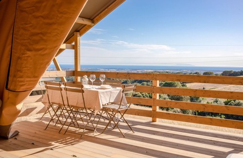 Riparbella House | Glampingtent Venere by Interhome