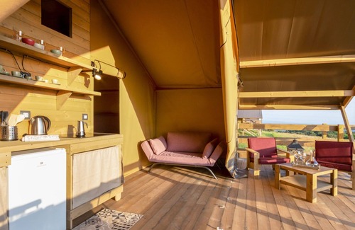 Riparbella House | Glampingtent Zeus by Interhome
