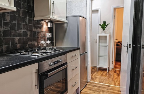 Polmadie Apartment | Glasgow Southside: Cosy 2 Bedroom Apartment