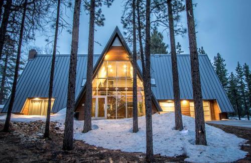 Fox Farm House | Glass Peak #350