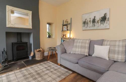 Skipton House | Glebe Cottage