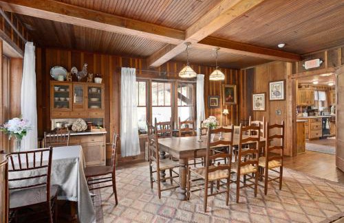 Topton Bed & Breakfast | Glen Choga Lodge