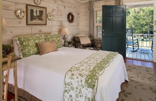 Clarkesville Hotel | Glen-Ella Springs Hotel & Restaurant