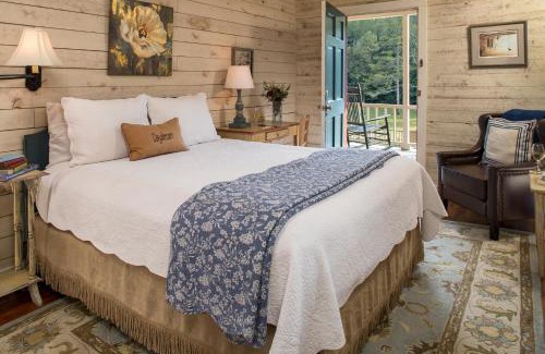 Clarkesville Hotel | Glen-Ella Springs Hotel & Restaurant