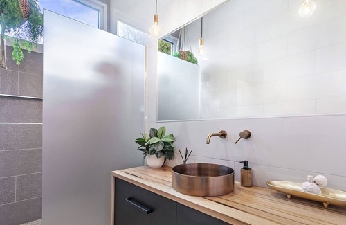 Portland House | Glen Prosen on Palmer - offers the ultimate in lux living with heated pool!