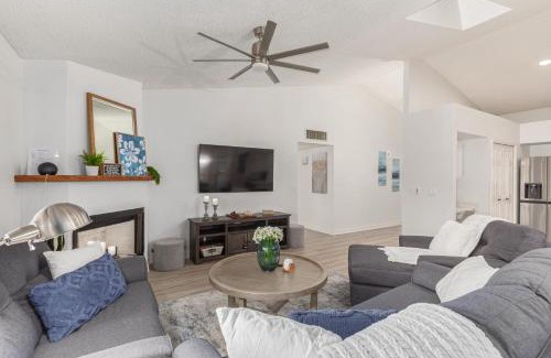 Fountain Hills House | Glenbrook - Free Heated Pool - Hot Tub - Fire Pit