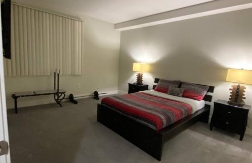 Downtown House | Glendale Americana 2 Bedroom 2 Bathroom Condo