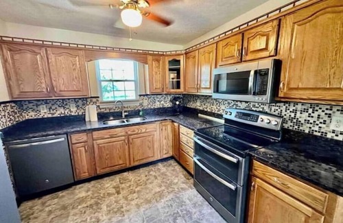 Elizabethtown House | Glendale Ford House