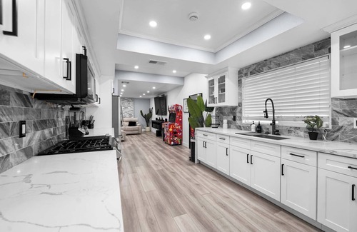 Charter Oak House | Glendora Super House!
