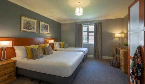 Killarney Apartment | Gleneagle River Apartments