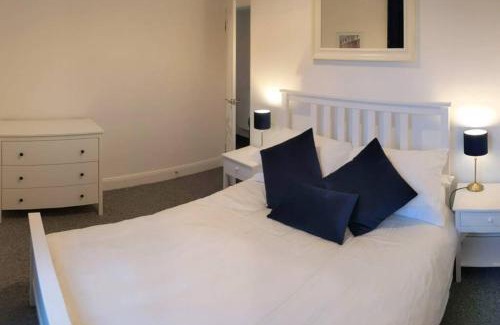 Dunfermline Apartment | Glenfinnan - Two Bedroom Apartment