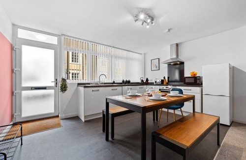Cirencester Apartment | Glevum Lodge - town centre apartment