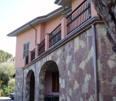 Arcola Bed & Breakfast | Gli Aceri B&B