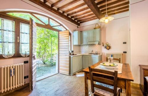 Montalcino House | Glicine Apartment Podere Giardino
