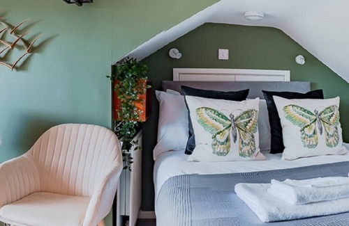 Cambridge House | Glisson House by condokeeper
