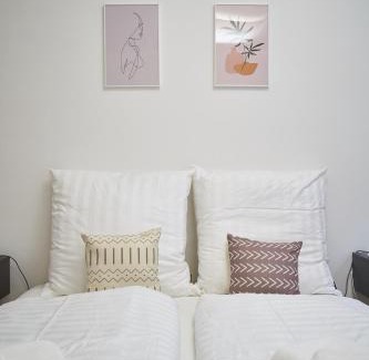 Innere Altstadt Apartment | Global Living - Design Apartments I City Center I Balcony I Smart-TV I Kitchen I Dresden