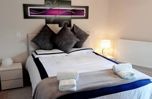 Bognor Regis Apartment | Glorious Duplex Holiday Apartment By The Sea