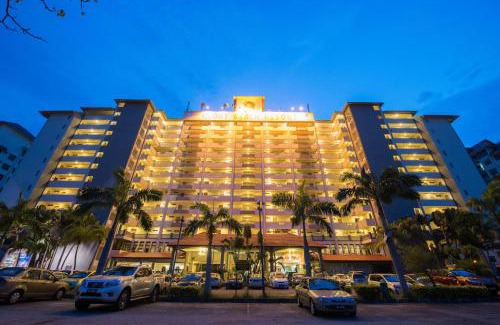 Taman Tun Sambanthan Apartment | Glory Beach Resort PD with Sea View