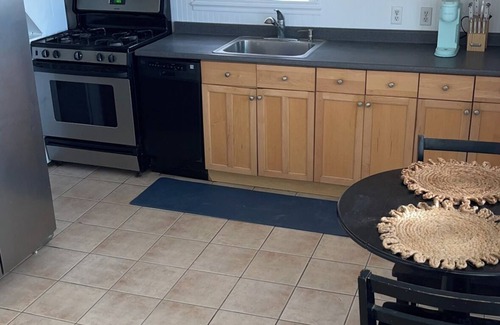 Gloucester House | Gloucester, MA. LARGE 2 room studio with deck, Fully Furnished on a quiet street