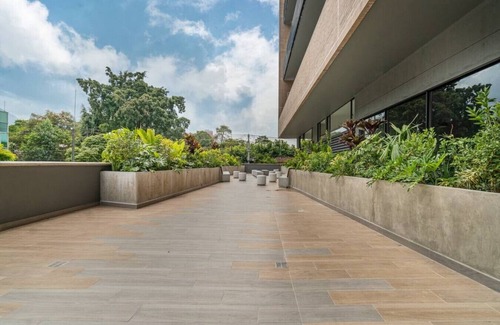 La Aguacatala Apartment | Go Living 1317 · Stylish Loft with city view, AC, co-work and GYM