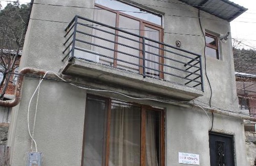 Borjomi Apartment | gogias tsikhe