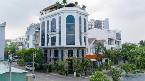 Bien Hoa Hotel | Goku Hotel