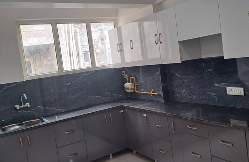 Ghaziabad Apartment | Gokul 3BHK Entie Flat ,Bharat City,Teela Mod Ghaziabad Near Hindon Airport Delhi