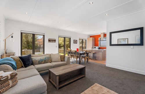 Cardrona House | Gold Rush Chalet - Cardrona Holiday Home