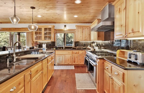 Eagle Mountain Estates Cabin | Gold Rush Lodge #2352